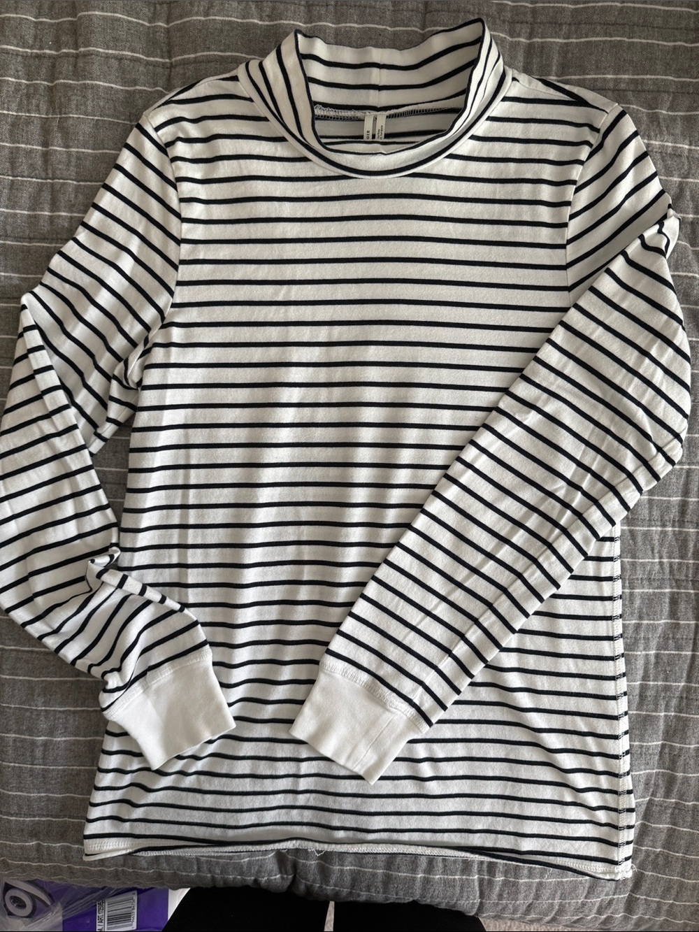 Anthropologie White & Black Stripe Long-Sleeve Shirt